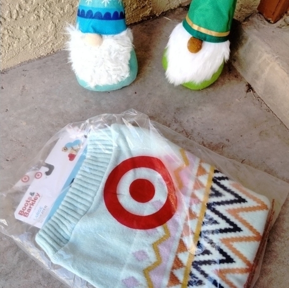 Dog Sweater - Picture 4 of 5